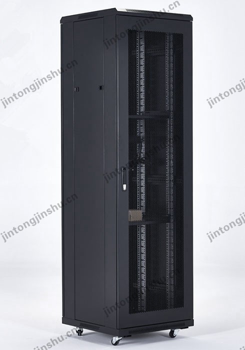 點擊查看商品:機柜